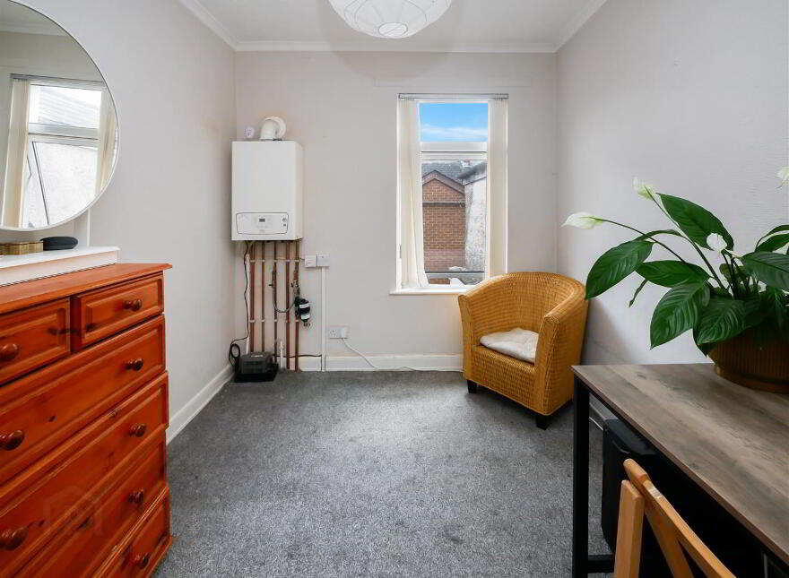 49 Ardenvohr Street, Woodstock Road, Belfast, BT6 8NB