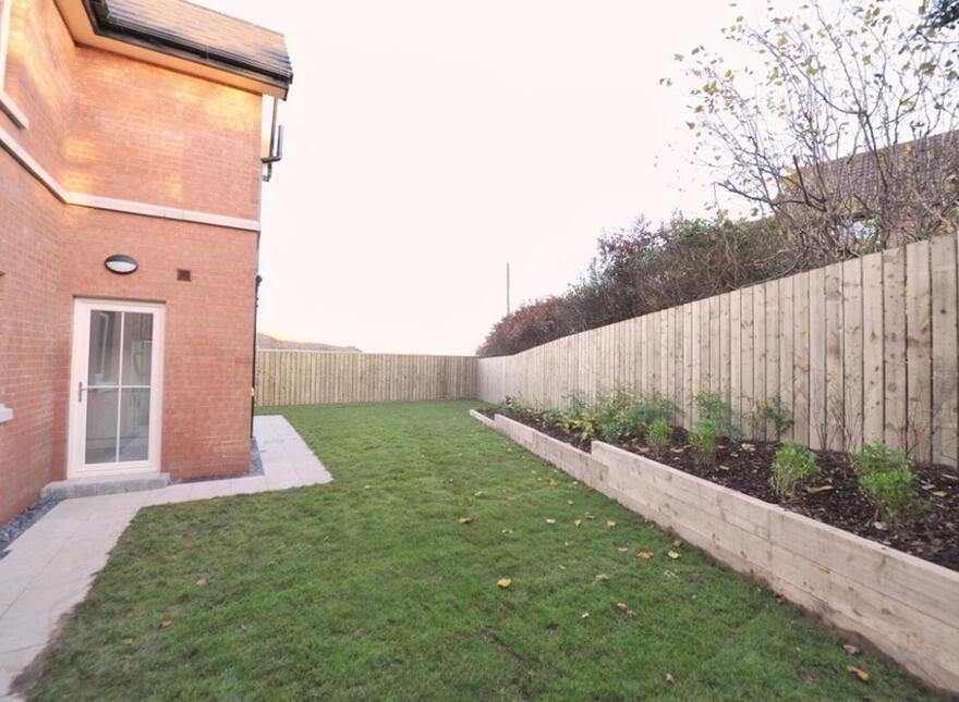 35 Lynn Hall Place, Bangor, BT19 1XP