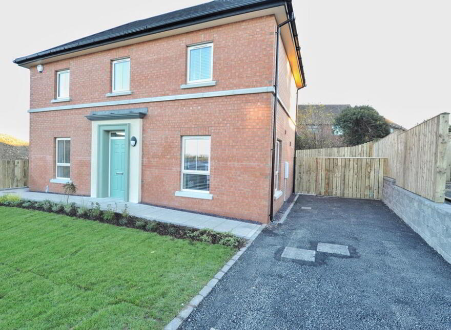 35 Lynn Hall Place, Bangor, BT19 1XP