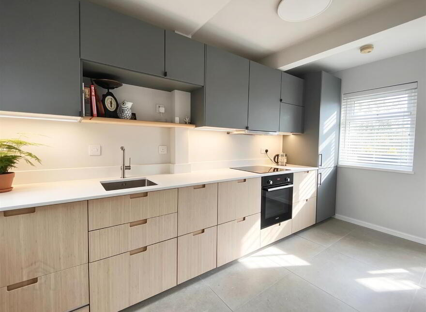 43 Seaview Drive, Belfast, BT15 3NB