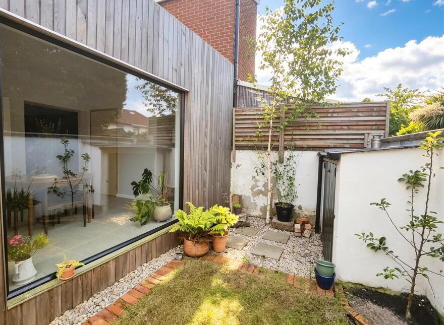 43 Seaview Drive, Belfast, BT15 3NB