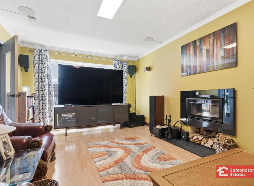 4 Regent Avenue, Carrickfergus, BT38 7TY