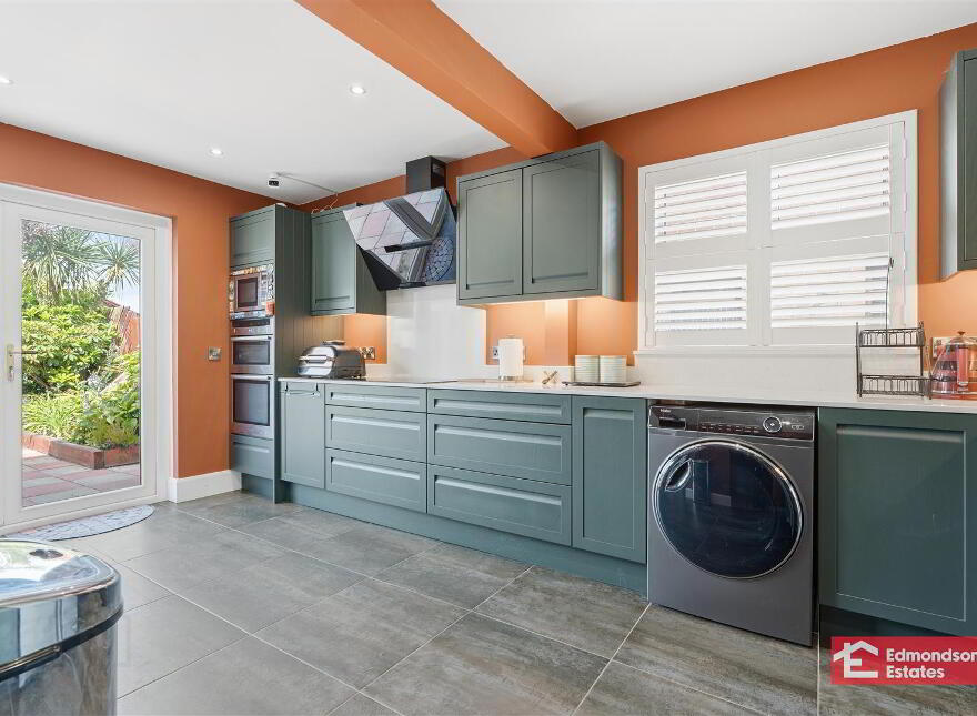 4 Regent Avenue, Carrickfergus, BT38 7TY