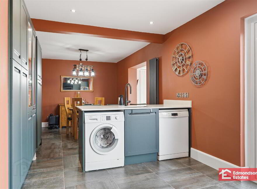 4 Regent Avenue, Carrickfergus, BT38 7TY