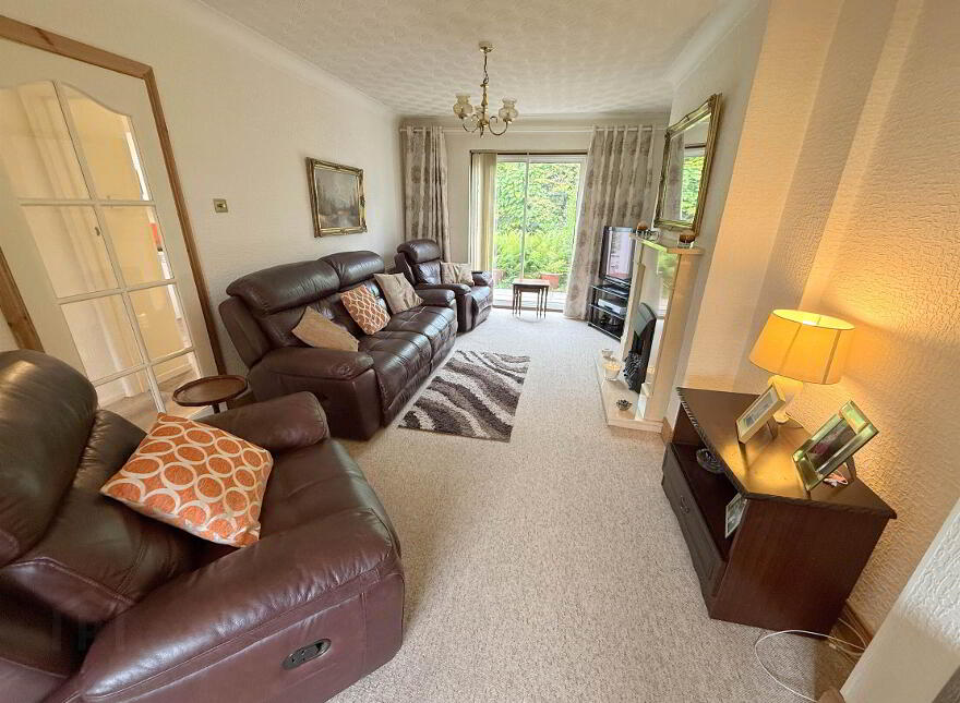15 Downshire Park South, Cregagh, Belfast, BT6 9JN