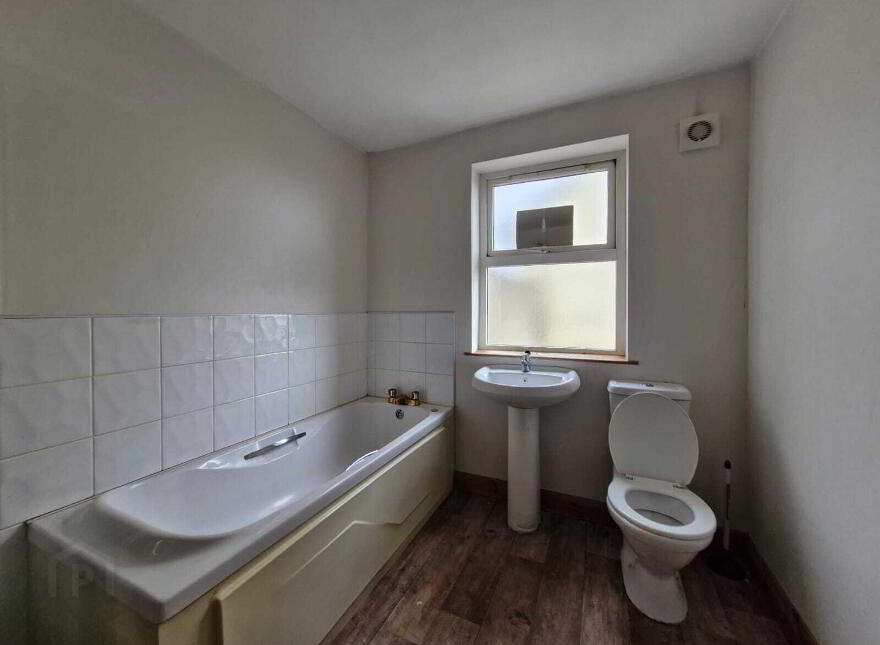 1 The Courtyard, Rathfriland, Newry, BT34 5PU