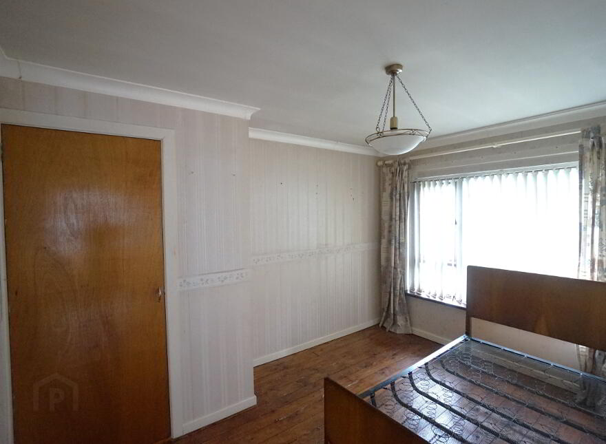 15 Beechfield Park, Lisburn, BT28 1JE