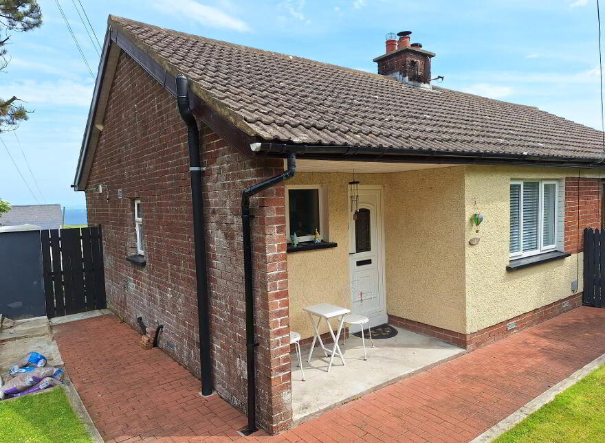 19 Larrybane Park, Ballintoy, Ballycastle, BT54 6LZ