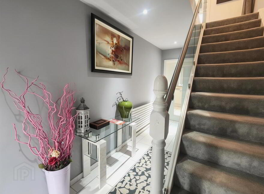 13 Wolfhill Manor, Belfast, BT14 8DE