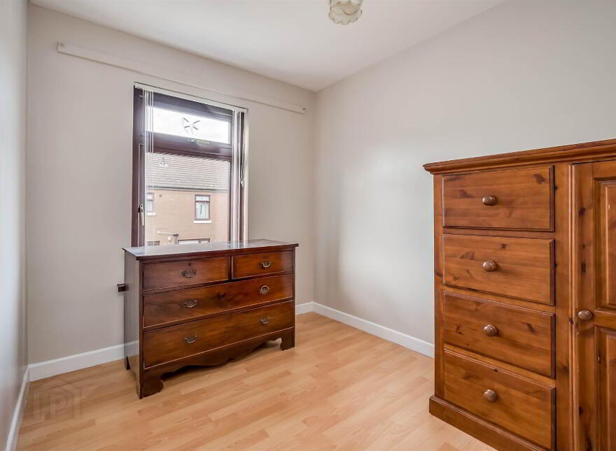17 Henrietta Street, Belfast, BT2 8LW