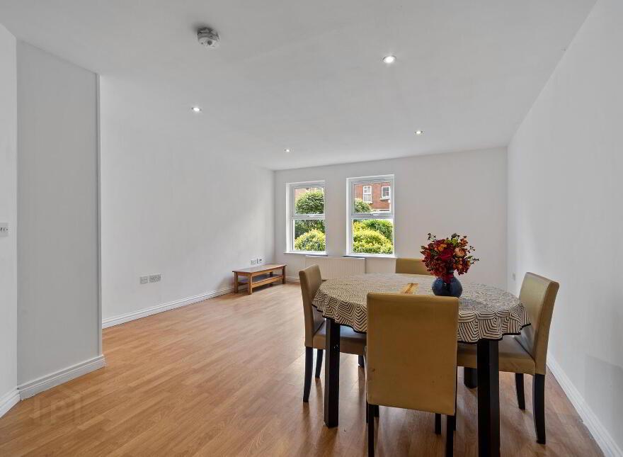 12 Ashley Courtyard, 1A Fane Street, Belfast, BT9 7JS