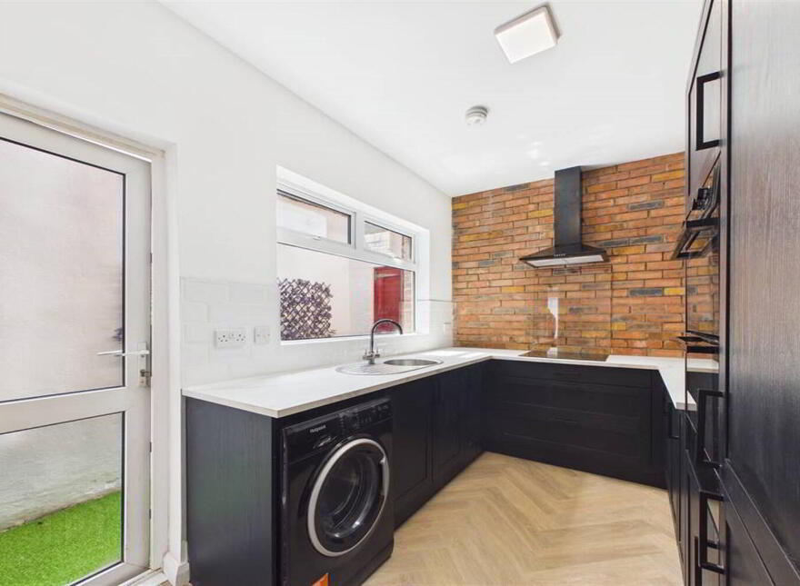 17 Hillview Avenue, Belfast, BT5 6JR