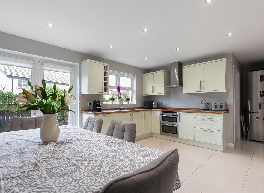 19 Huntingdale Green, Ballyclare, BT39 9FL