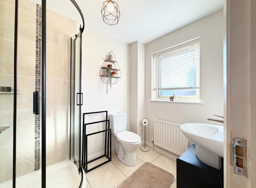 10 Woodland Grove, Ballymena, BT43 6WJ