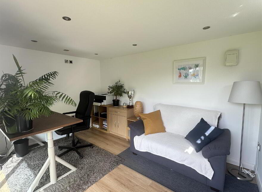 7 Castleglen Park, Dundrum, Newcastle, BT33 0WL