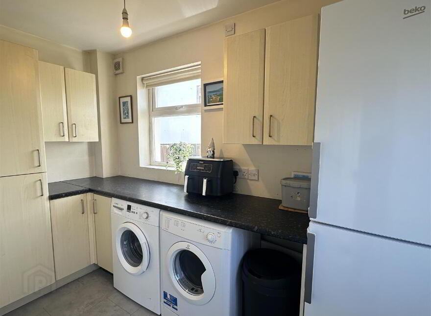 7 Castleglen Park, Dundrum, Newcastle, BT33 0WL