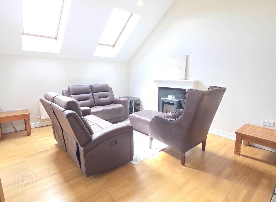 169 Cairéal Mór, Castlegar, Headford Road, H91F227