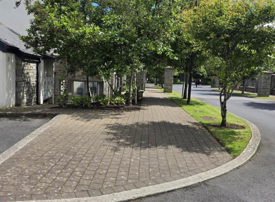 169 Cairéal Mór, Castlegar, Headford Road, H91F227