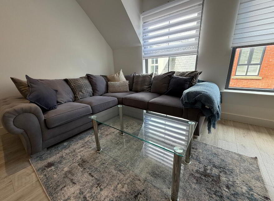 16 Coastal Links (HOLIDAY LET), Portrush, BT56 8FU