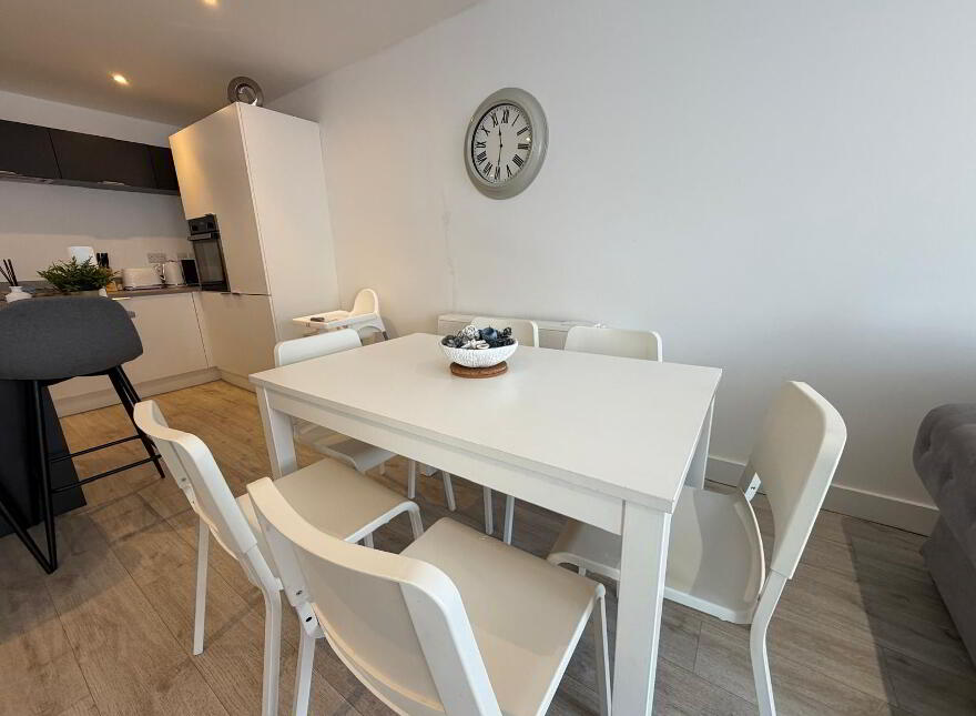16 Coastal Links (HOLIDAY LET), Portrush, BT56 8FU