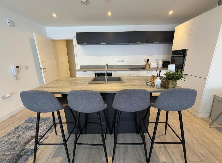 16 Coastal Links (HOLIDAY LET), Portrush, BT56 8FU