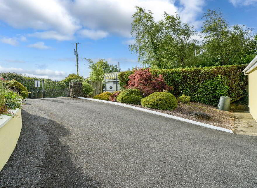 Ballea, Carrigaline, P43WD90