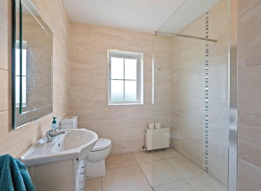 Ballea, Carrigaline, P43WD90