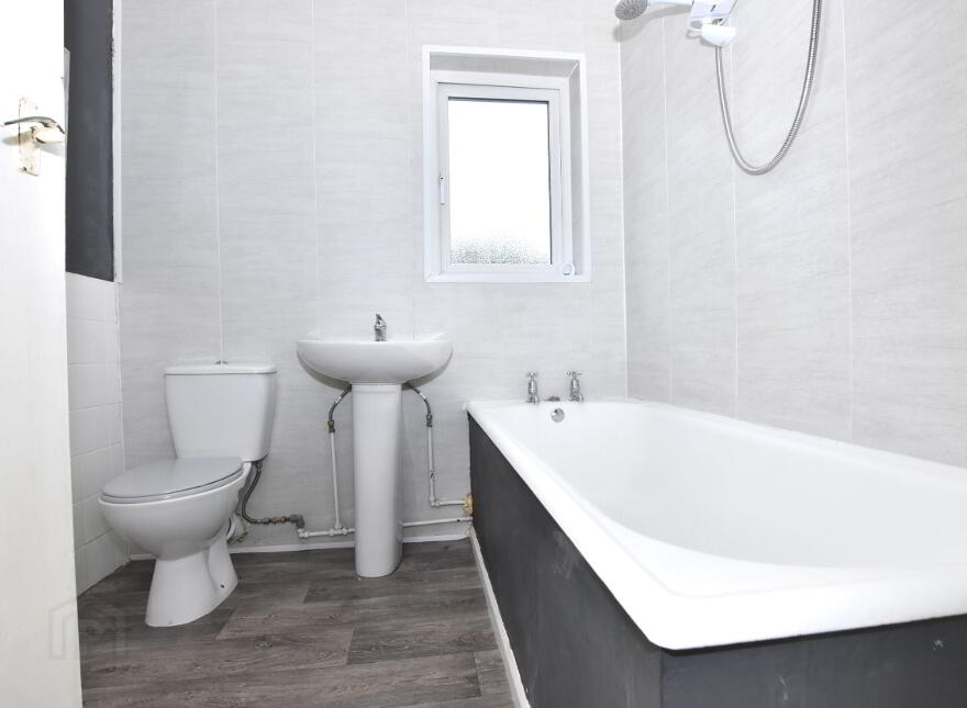 8 The Cutts, Derriaghy, BT17 9HN