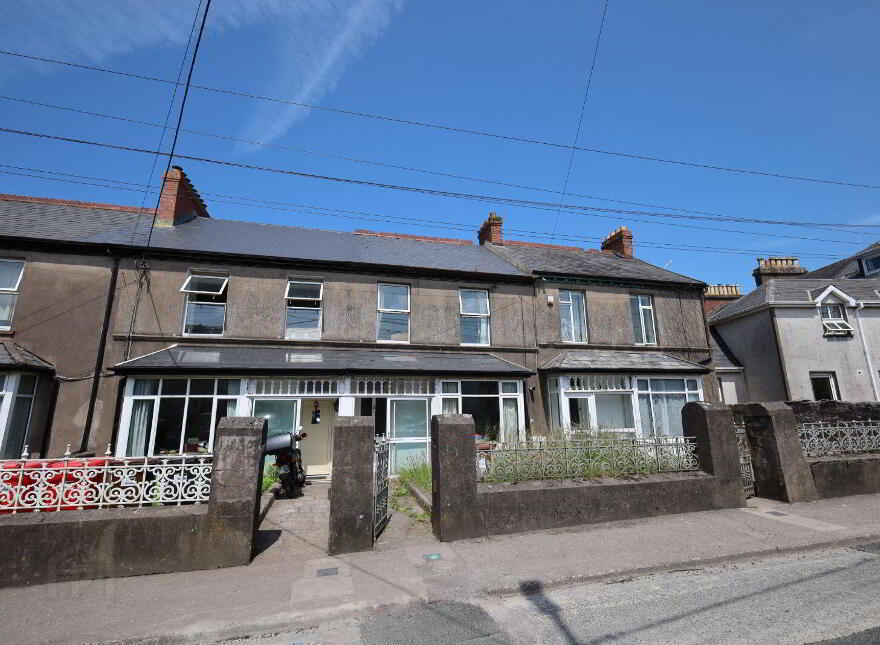 2 Rosenheim, Magazine Road, Glasheen, T12W2X5