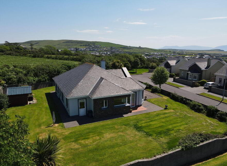 19 Ard Na Mara, Dingle, V92F578