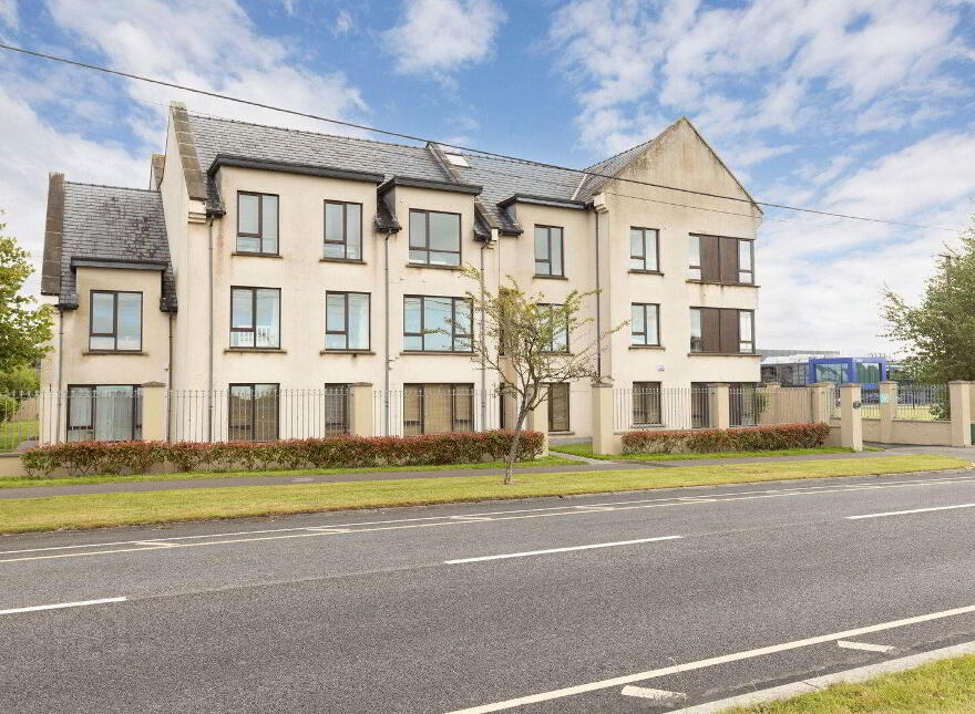 2 Petitswood View, Dublin Road, Mullingar, N91KW92