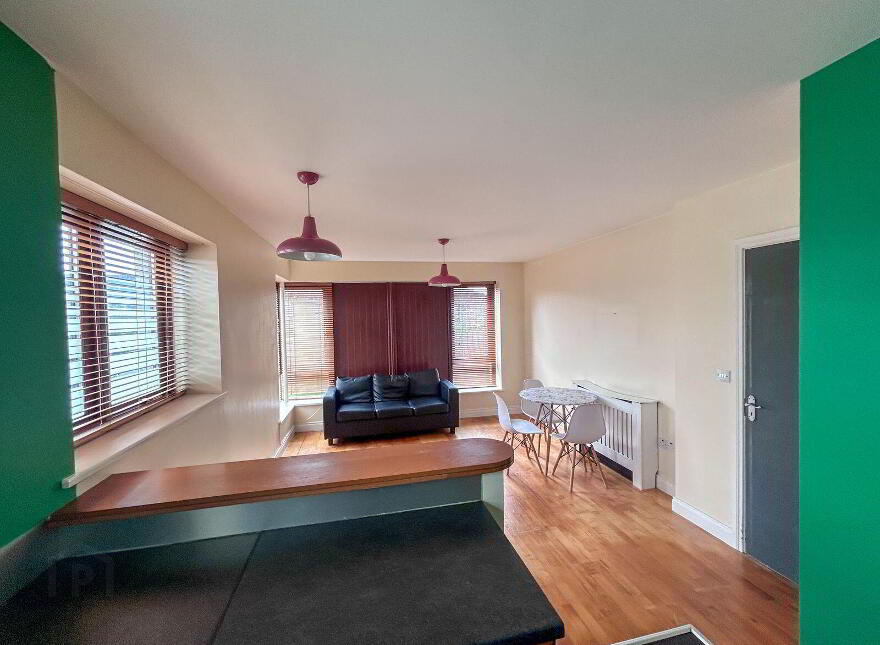 2 Petitswood View, Dublin Road, Mullingar, N91KW92