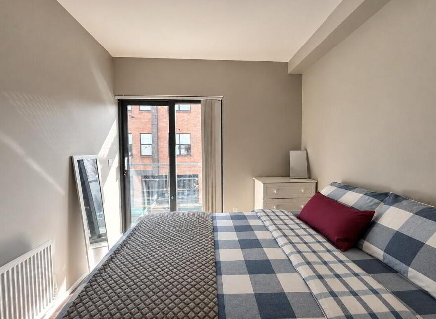 Apt 2 Ivy House, 1 Walnut Street, Belfast, BT7 1FB