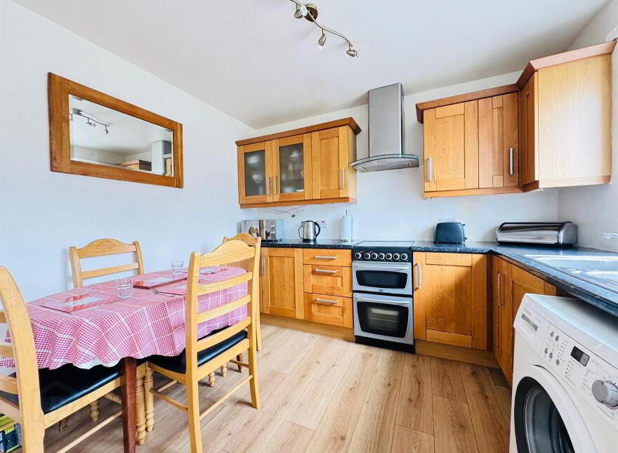 9 Glebecoole Drive, Glengormley, Newtownabbey, BT36 6HZ