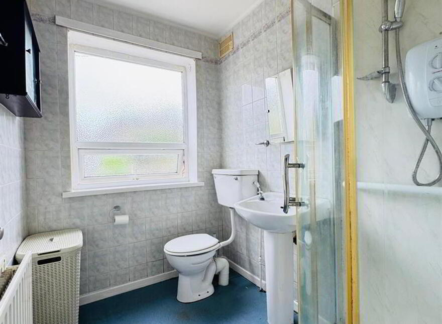 9 Glebecoole Drive, Glengormley, Newtownabbey, BT36 6HZ