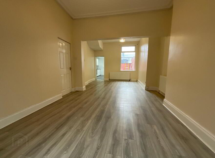 31 Woodvale Road, Belfast, BT13 3BN