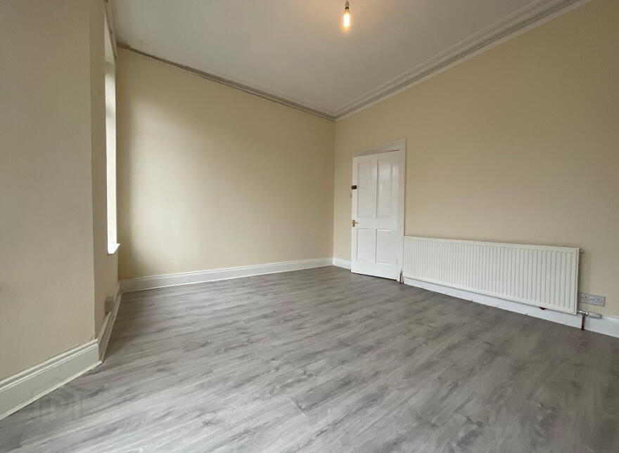 31 Woodvale Road, Belfast, BT13 3BN