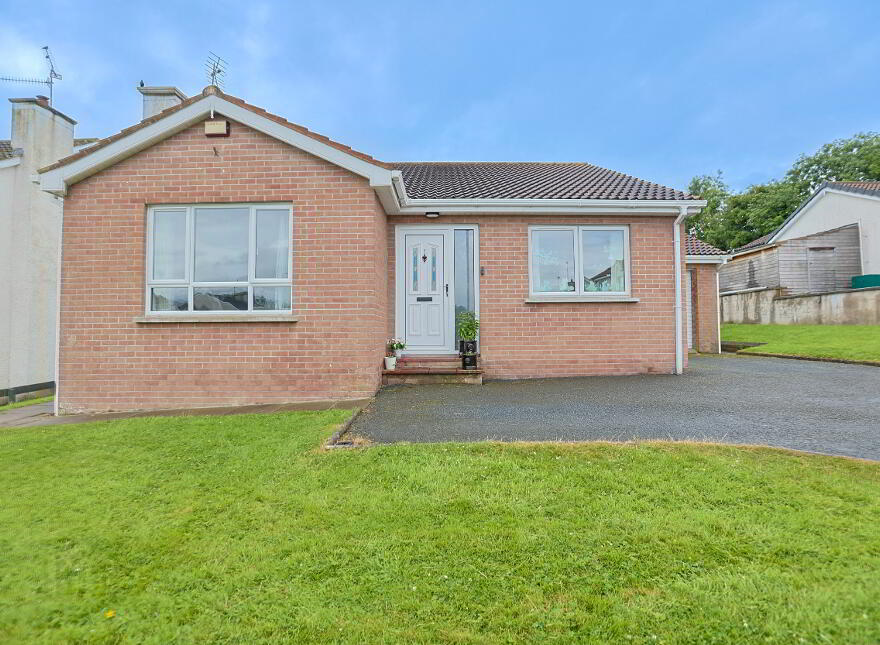 2 Johnstown Mews, Hamiltonsbawn, Armagh, BT61 9SH