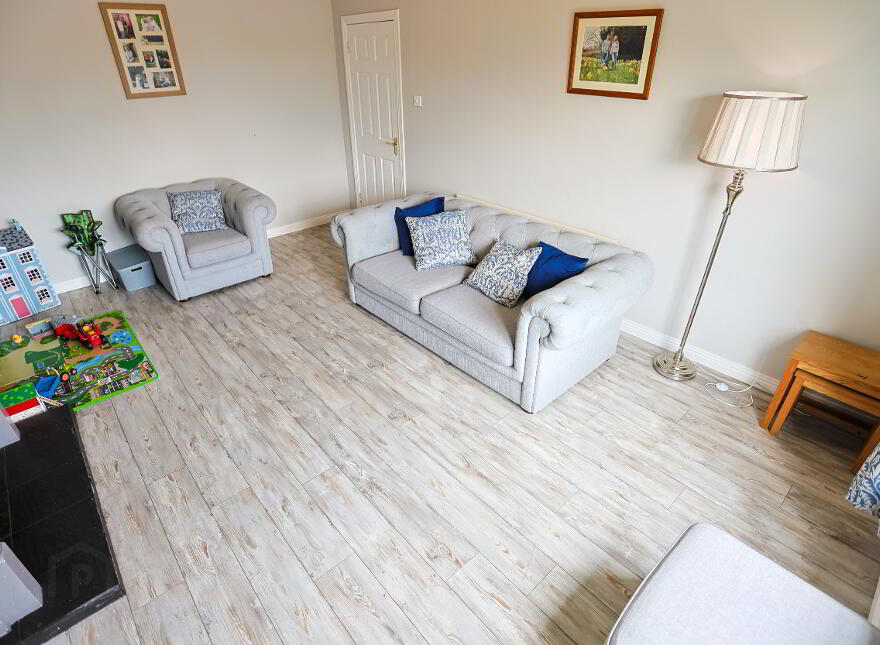 2 Johnstown Mews, Hamiltonsbawn, Armagh, BT61 9SH