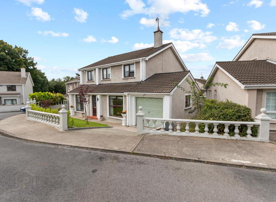 17 Oaklands Park, Letterkenny, F92DNE6
