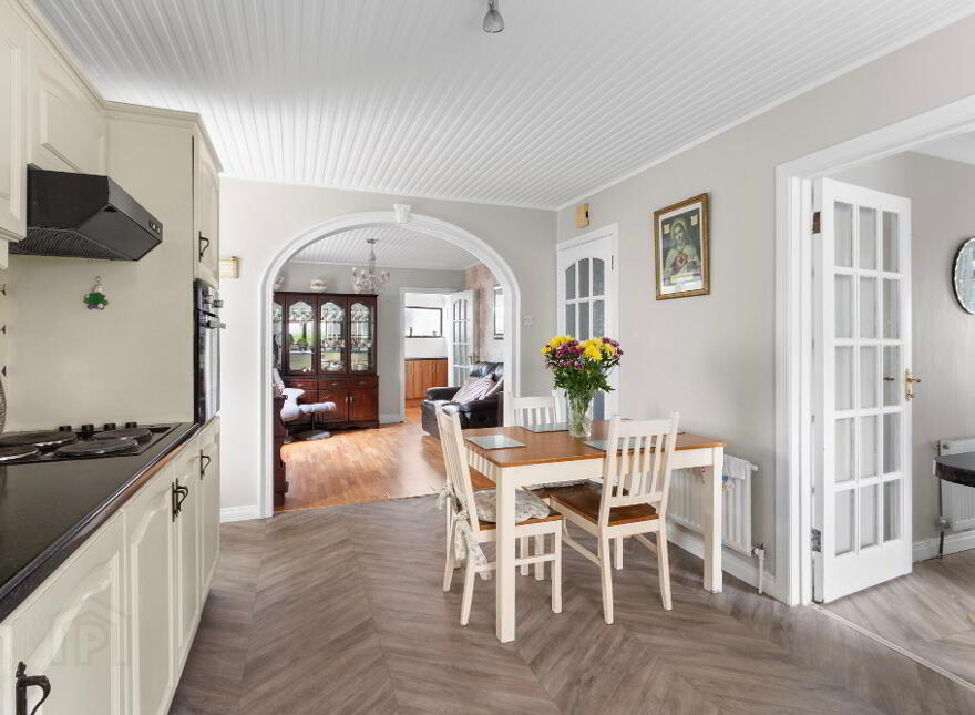 17 Oaklands Park, Letterkenny, F92DNE6
