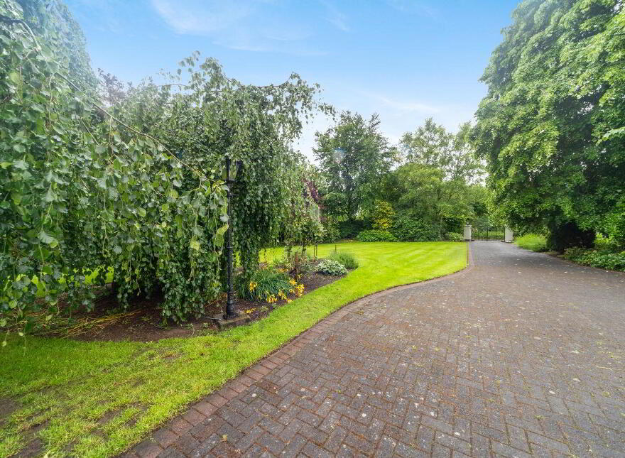 The Beeches, Mill Land, Parsonstown, A85T104