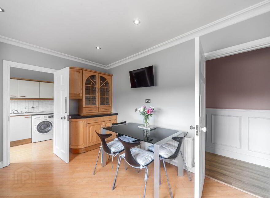 The Beeches, Mill Land, Parsonstown, A85T104
