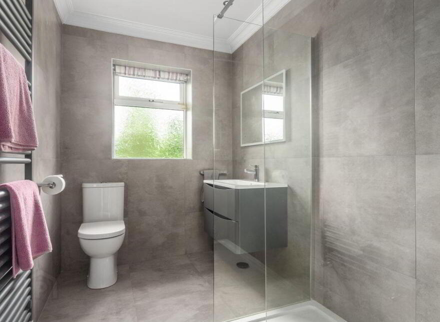 The Beeches, Mill Land, Parsonstown, A85T104