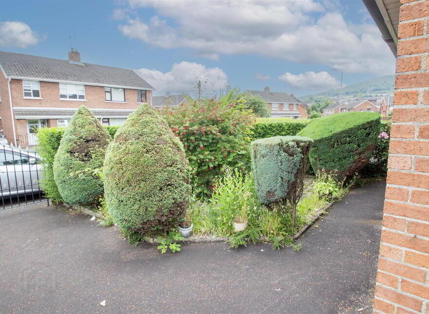 23 Stewartstown Park, Stewartstown Road, Belfast, BT11 9GH