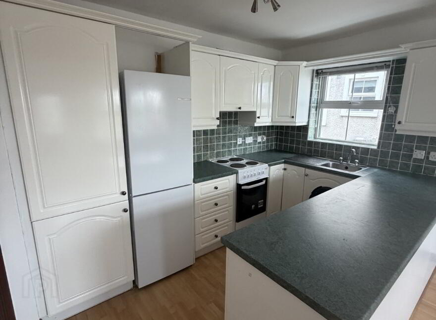 33 Henryville Meadows, Ballyclare, BT39 9FY