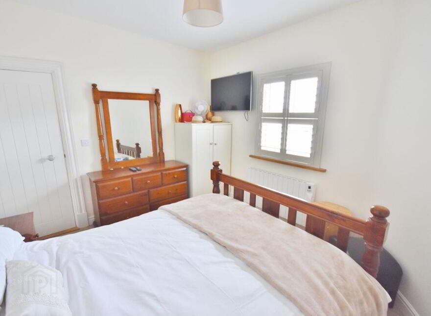 East, End, Ballybunion, V31NW13
