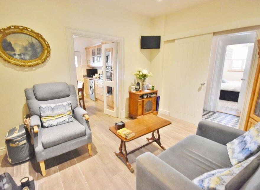 East, End, Ballybunion, V31NW13