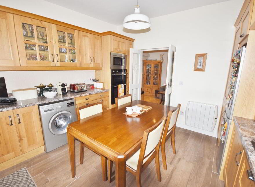 East, End, Ballybunion, V31NW13