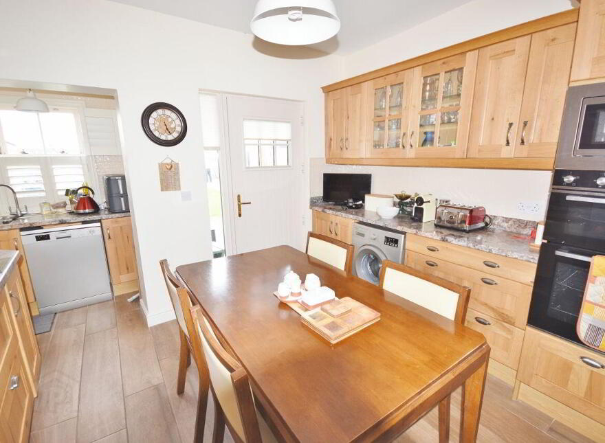 East, End, Ballybunion, V31NW13